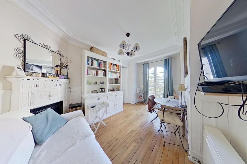 Appartement Paris, Mon Amour Charmant T2 Balcons à Vincennes Extérieur photo